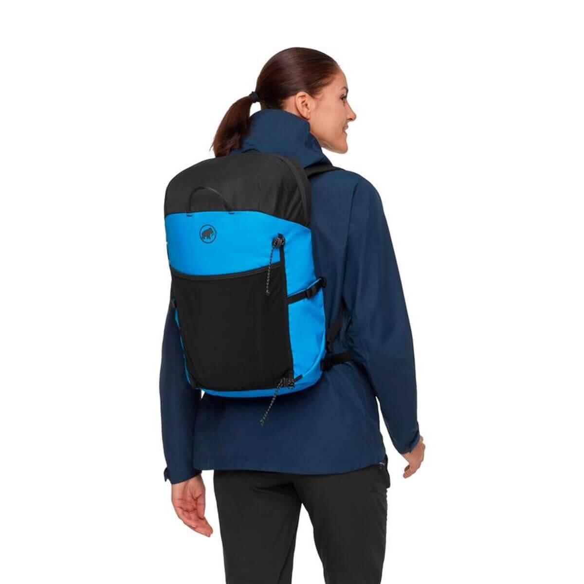 Ryggsäck Mammut Alto Indigo 22 L finns hos Aktivcamping