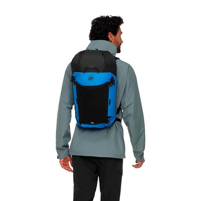 Ryggsäck Mammut Mamut Alto 24 Indigo 24 L finns hos Aktivcamping