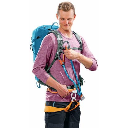 Ryggsäck Träningsväska Deuter Trail Pro 33 Blå Grön 33 L finns hos Aktivcamping