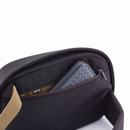 Ryggsäck XD Design Bobby Sling Svart - finns hos Aktivcamping