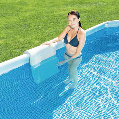 Sits Intex 28053 finns hos Aktivcamping