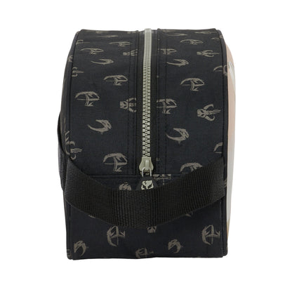 Skolnecessär The Mandalorian This is the way Svart 26 x 15 x 12 cm - finns hos Aktivcamping