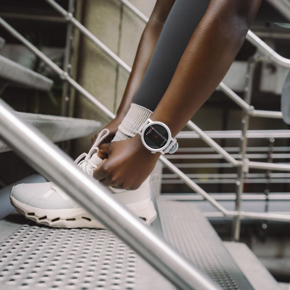 Smartklocka Nothing WATCH 3 PRO Grå 1,43" finns hos Aktivcamping