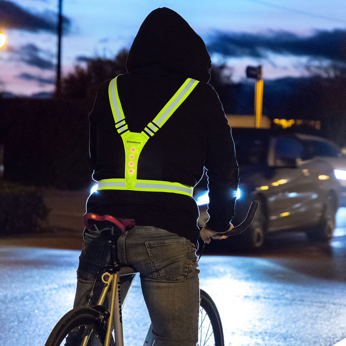 Sportsele med LED-lampor Lurunned InnovaGoods finns hos Aktivcamping