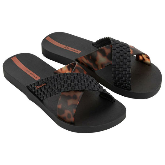 Strandtofflor dam Ipanema IPANEMA SENSE SLIDE FEM IP27214 BC402 Svart finns hos Aktivcamping