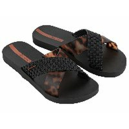 Strandtofflor dam Ipanema IPANEMA SENSE SLIDE FEM IP27214 BC402 Svart finns hos Aktivcamping