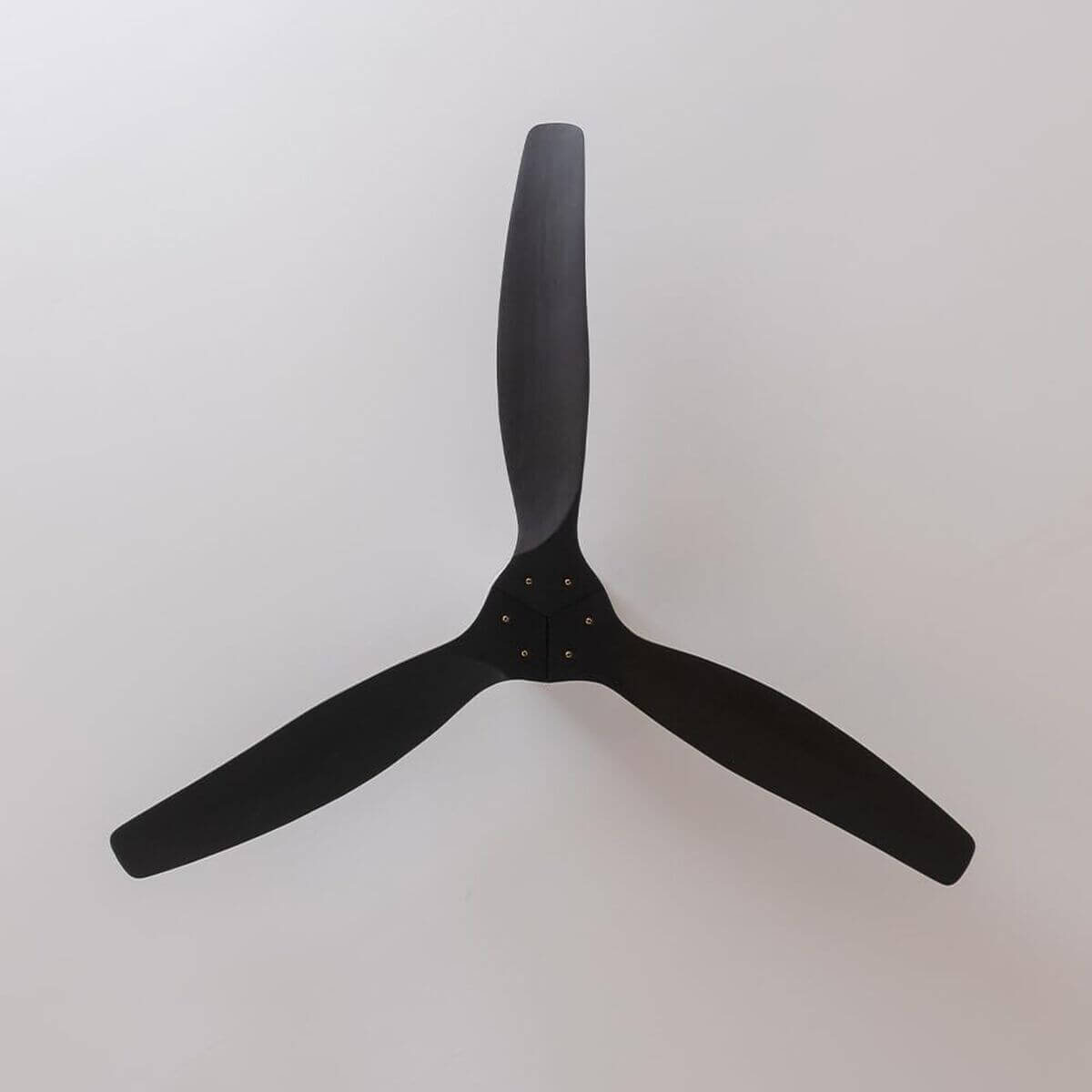 Takfläkt Cecotec Aero 5400 Classic 40 W Ø 132 cm Vit Svart finns hos Aktivcamping
