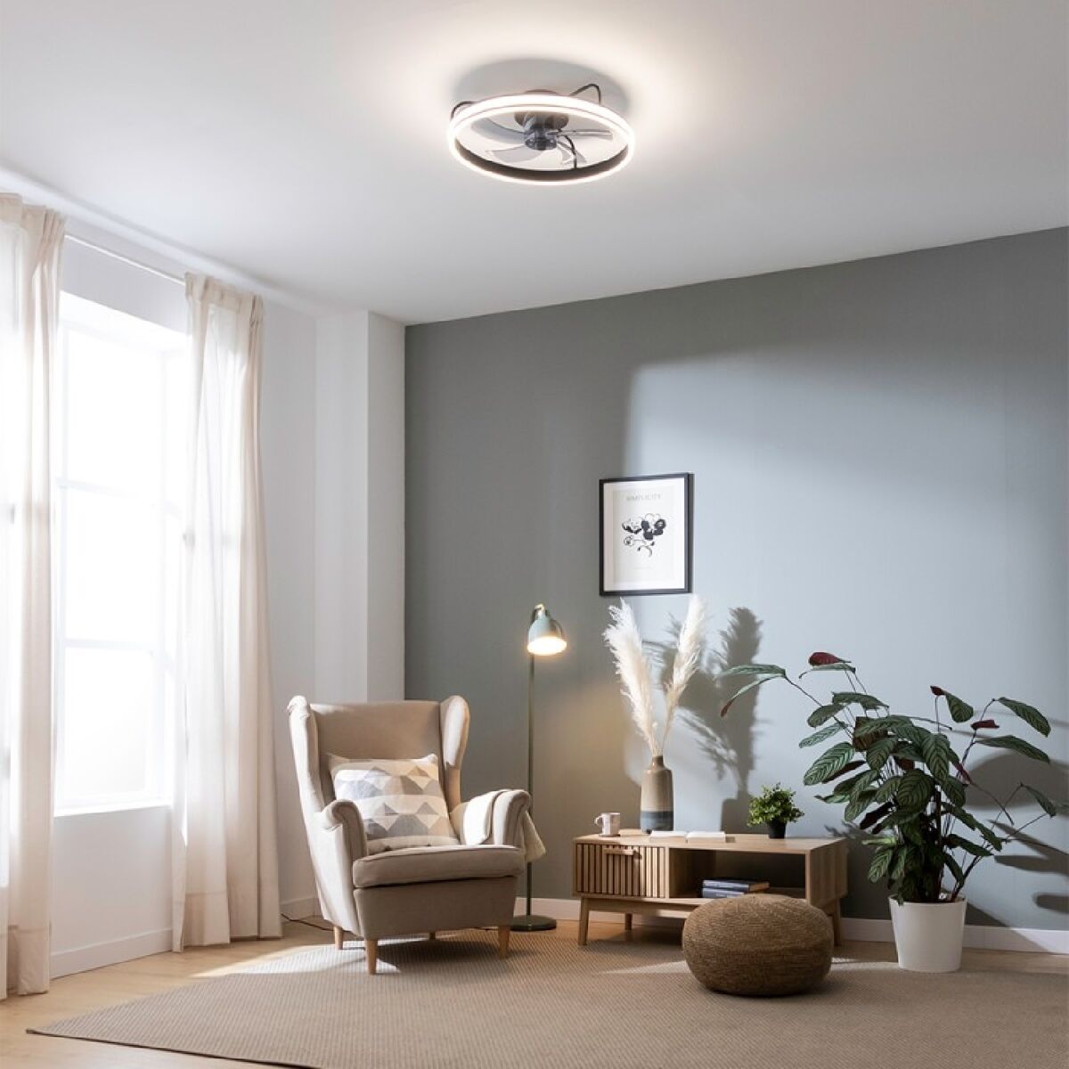 Takfläkt Cecotec EnergySilence LampAero 650 FlowLight 20 W 45 W finns hos Aktivcamping