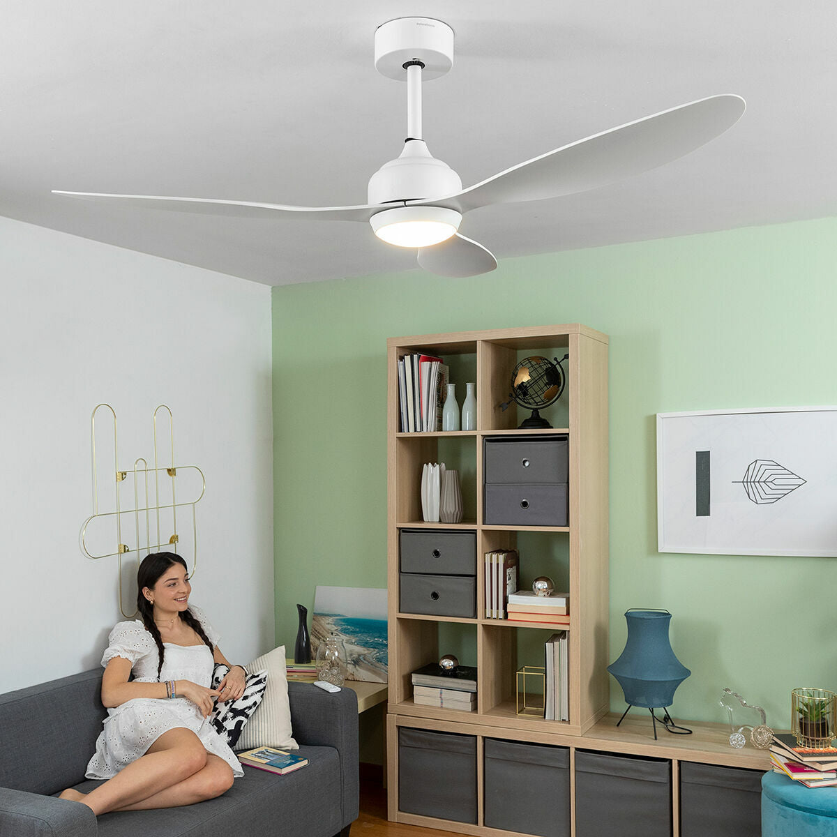 Takfläkt med LED-ljus och 3 ABS-blad Flaled InnovaGoods Vit 36 W 52" Ø132 cm - finns hos Aktivcamping