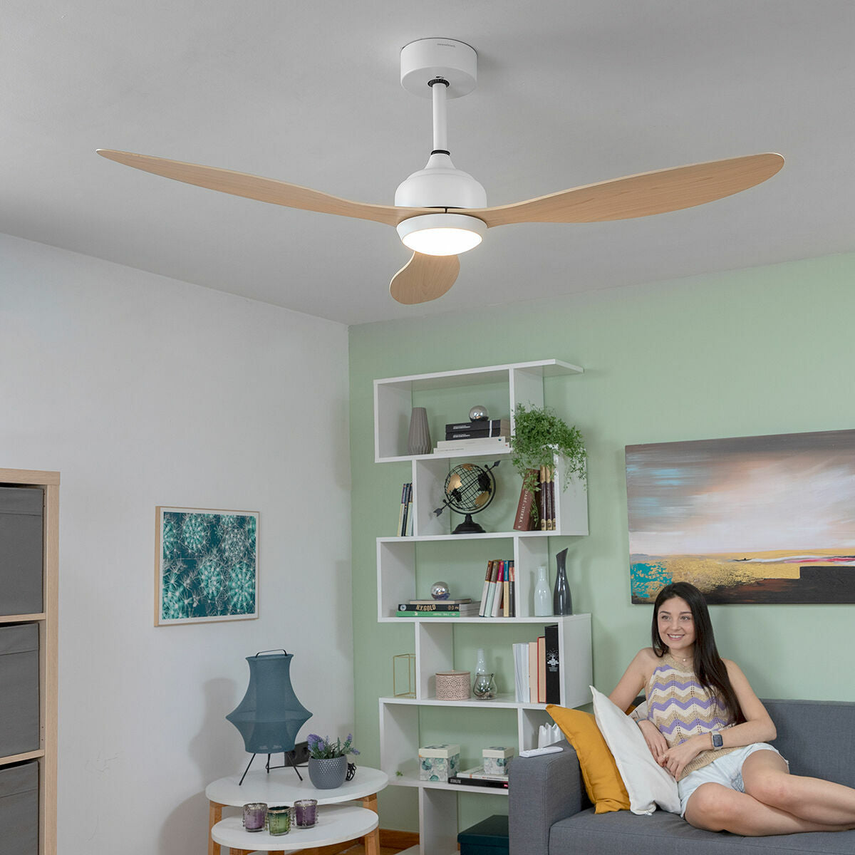 Takfläkt med LED-ljus och 3 ABS-blad Wuled InnovaGoods Trä 36 W 52" Ø132 cm finns hos Aktivcamping