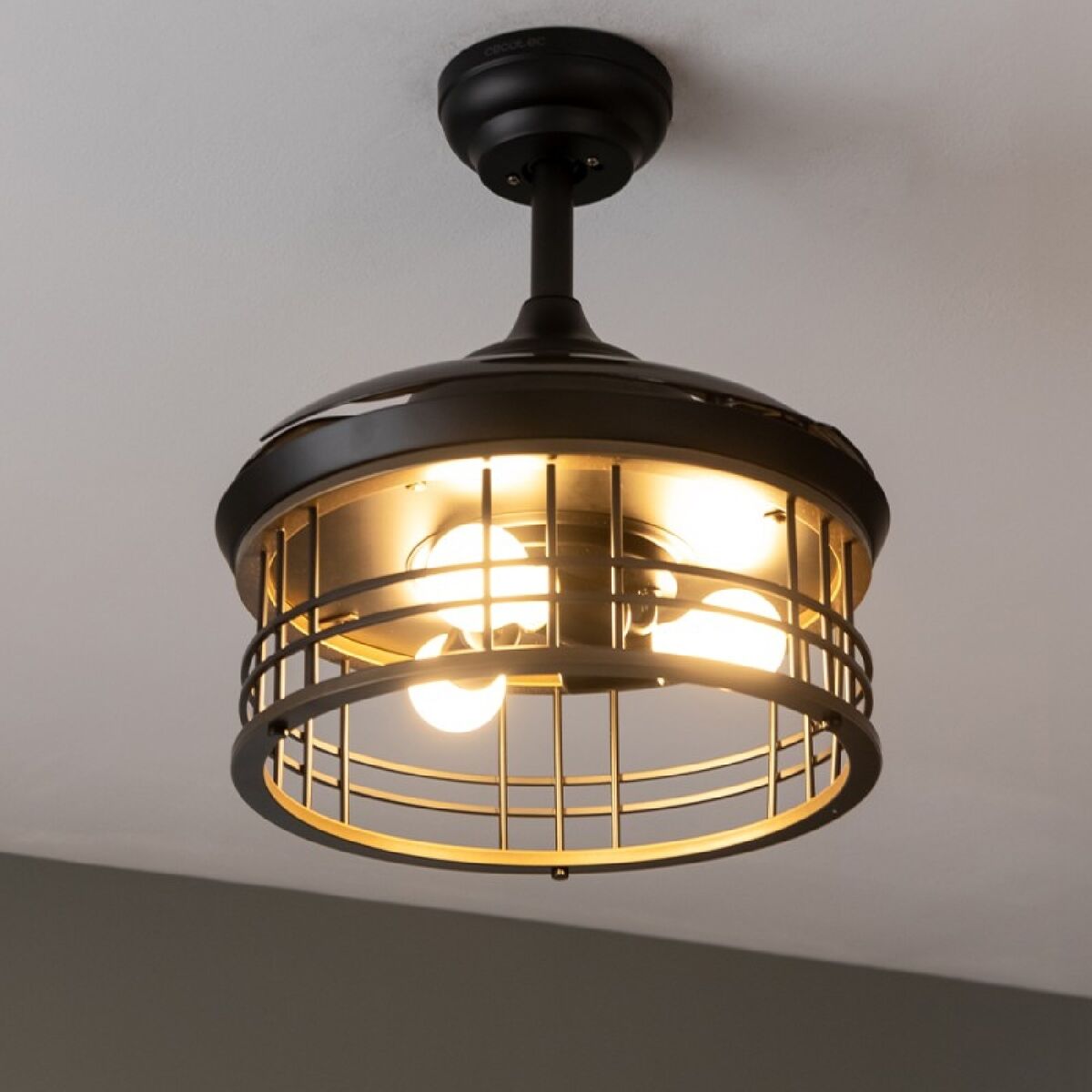 Takfläkt med belysning Cecotec EnergySilence Aero 3600 25 W Metall finns hos Aktivcamping