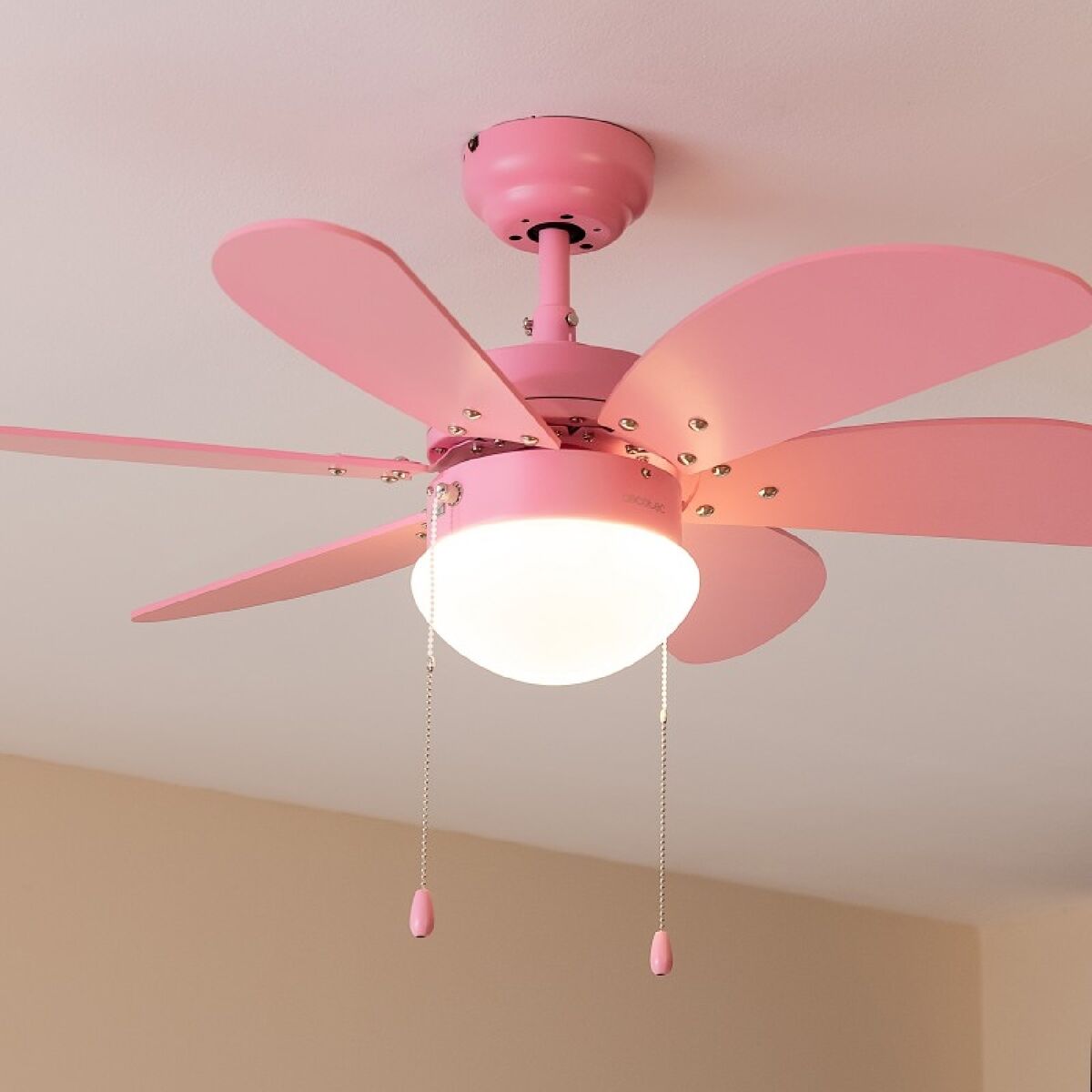 Takfläkt med belysning Cecotec EnergySilence Aero 3600 Vision Full Rosa 50 W finns hos Aktivcamping