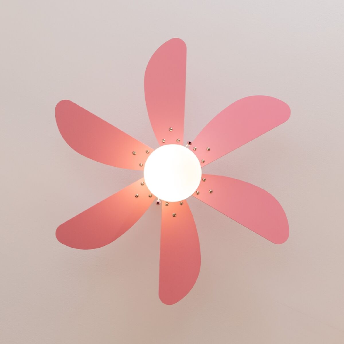 Takfläkt med belysning Cecotec EnergySilence Aero 3600 Vision Full Rosa 50 W finns hos Aktivcamping