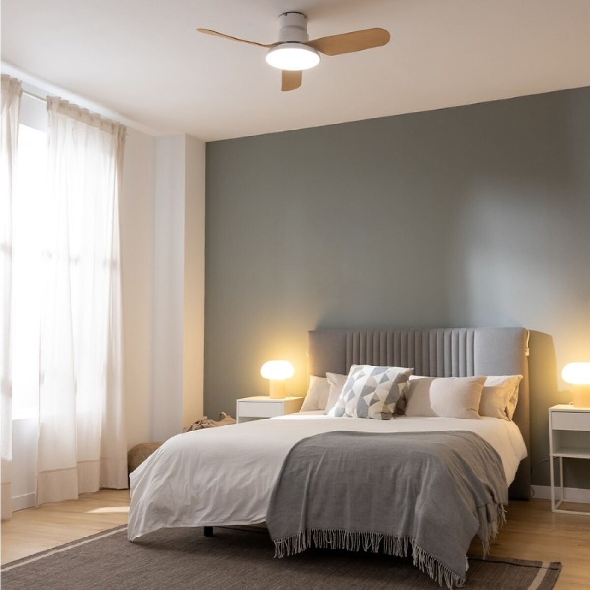 Takfläkt med belysning Cecotec EnergySilence Aero 5200 Brun 22 W 40 W finns hos Aktivcamping