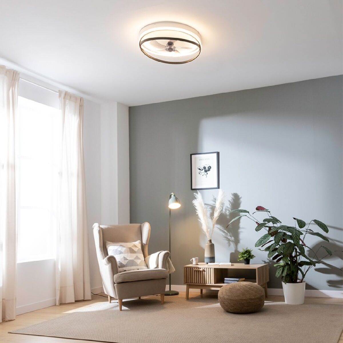 Takfläkt med belysning Cecotec EnergySilence LampAero 600 FlowLight 20 W 45 W finns hos Aktivcamping