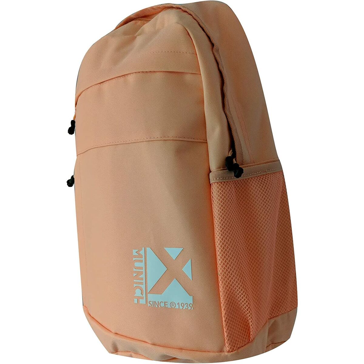 Träningsväska Munich BackPack Slim Brun finns hos Aktivcamping