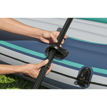 Uppblåsbar båt Bestway 232 x 118 cm finns hos Aktivcamping