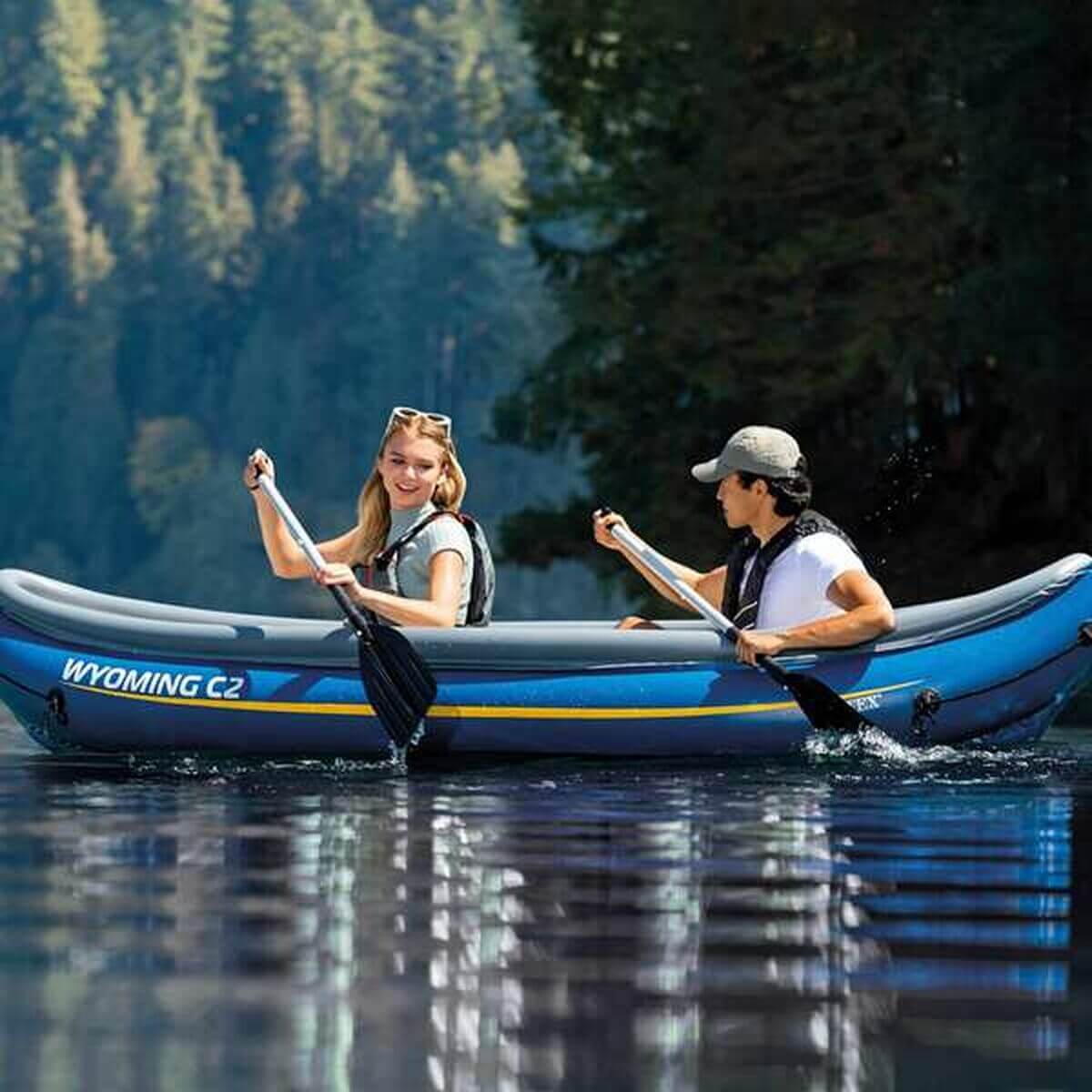 Uppblåsbar kanot Intex Wyoming C2 307 x 89 x 53 cm finns hos Aktivcamping