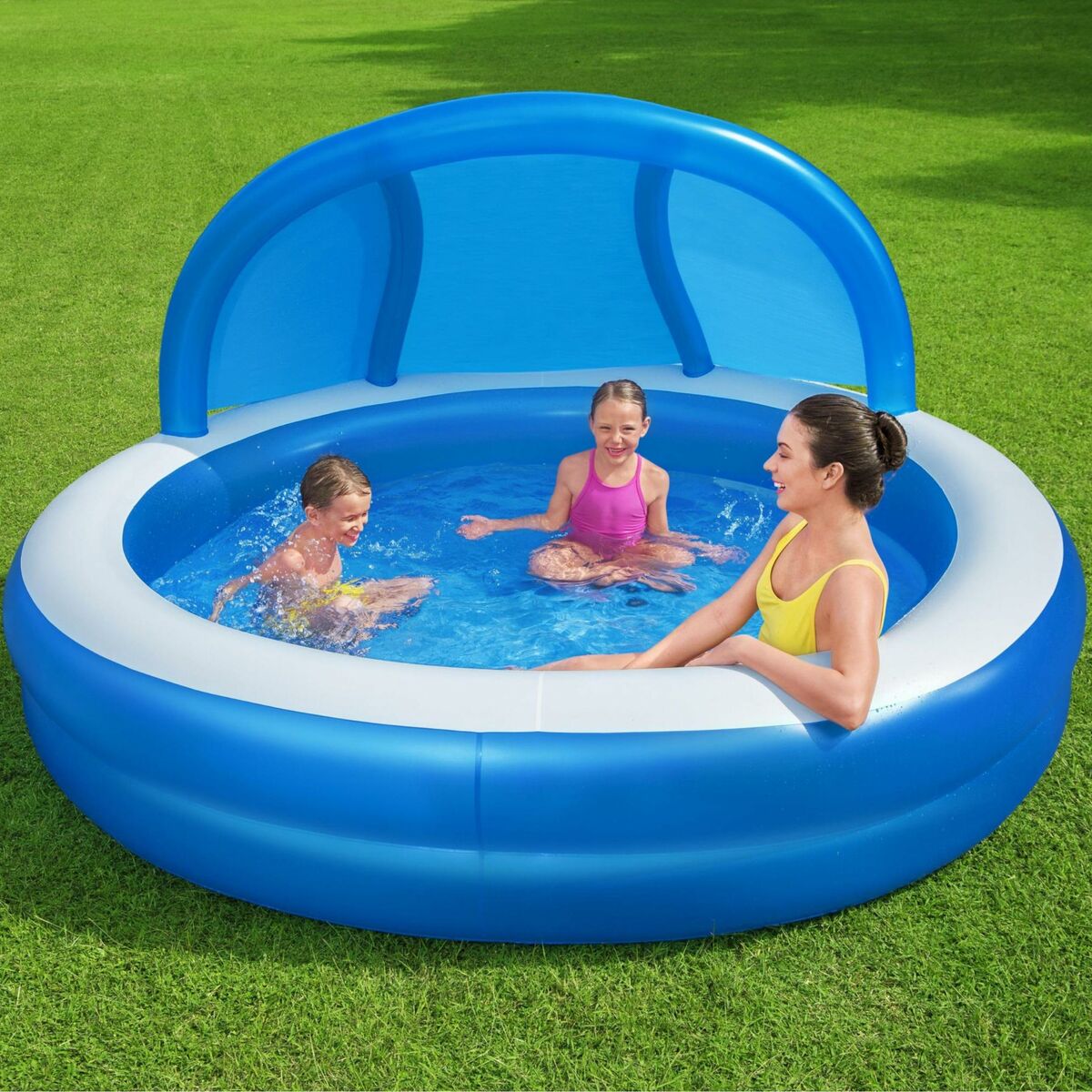 Uppblåsbar plaskpool för barn Bestway Multicolour 241 x 241 x 140 cm finns hos Aktivcamping