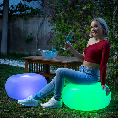 Uppblåsbar stol med flerfärgad LED och fjärrkontroll Pulight InnovaGoods finns hos Aktivcamping