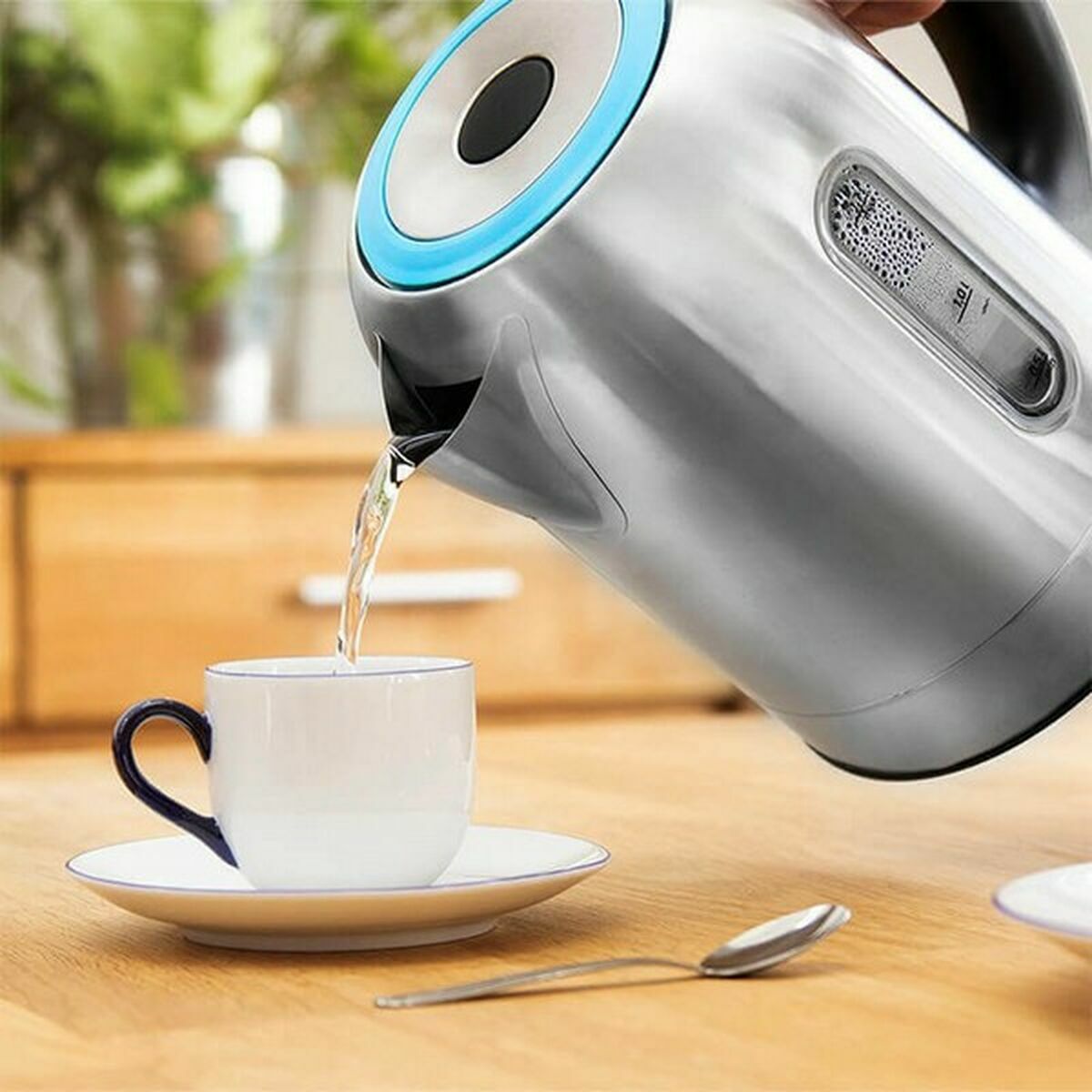 Vattenkokare Cecotec ThermoSense 290 Steel 2200W 1,7L Rostfritt stål Stål 2200 W 1850-2200 W 1,7 L finns hos Aktivcamping