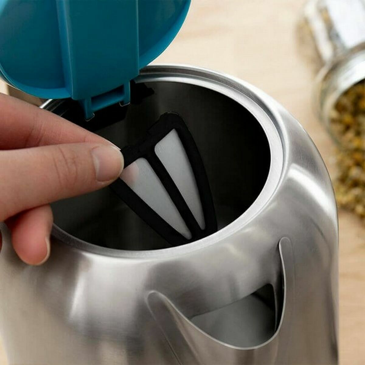 Vattenkokare Cecotec ThermoSense 290 Steel 2200W 1,7L Rostfritt stål Stål 2200 W 1850-2200 W 1,7 L finns hos Aktivcamping