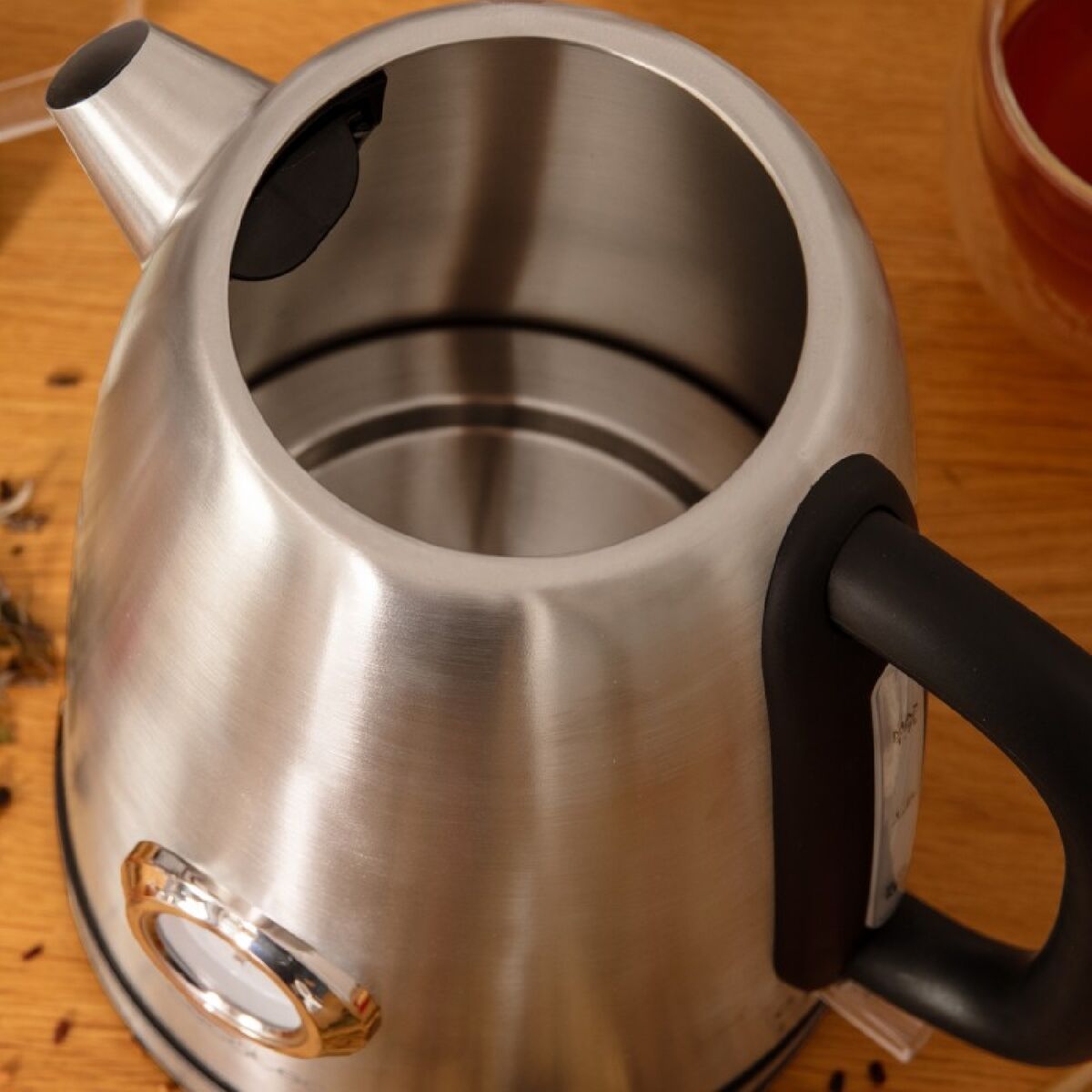 Vattenkokare Cecotec Thermosense 620 Vintage finns hos Aktivcamping