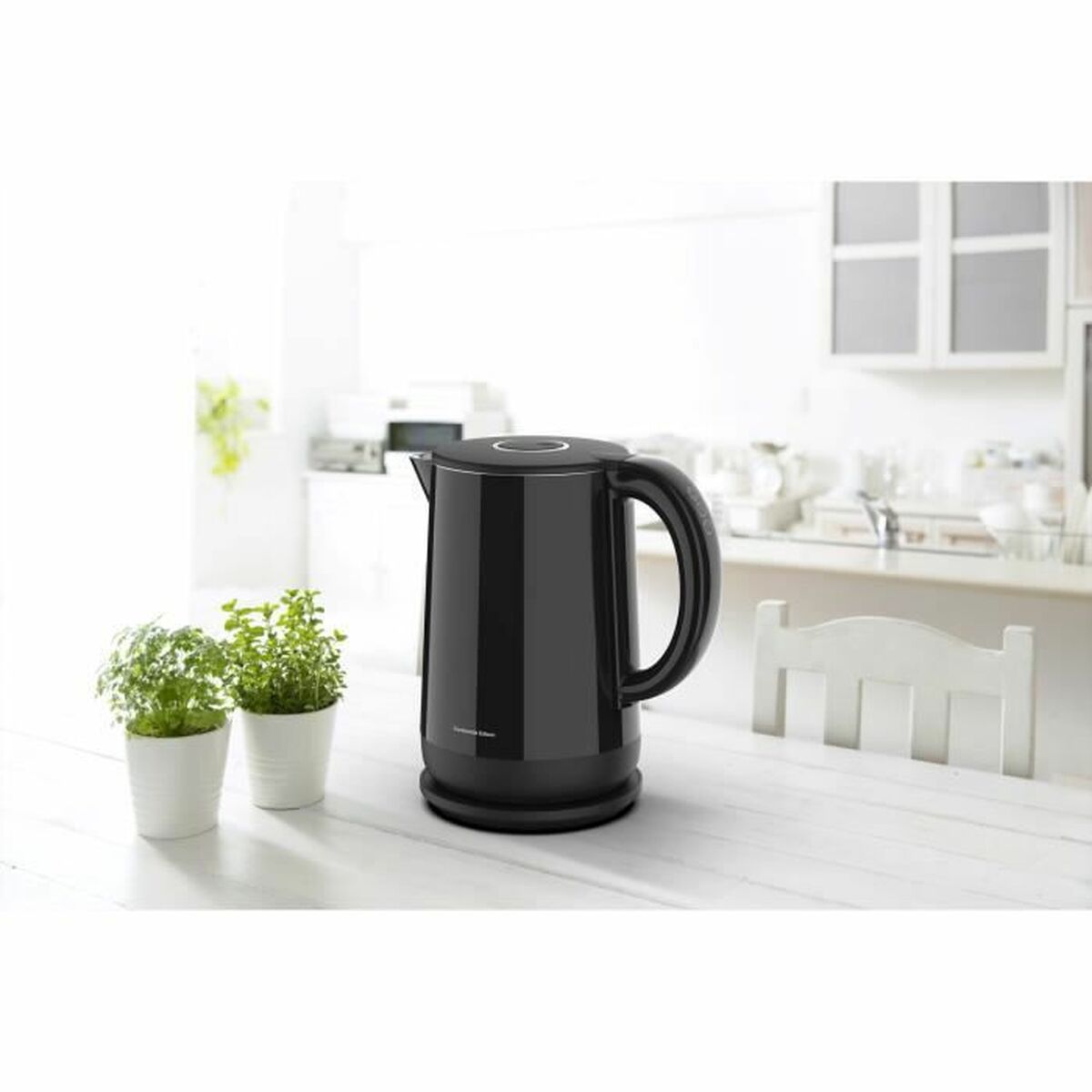Vattenkokare Continental Edison Svart 2200 W 1,5 L finns hos Aktivcamping