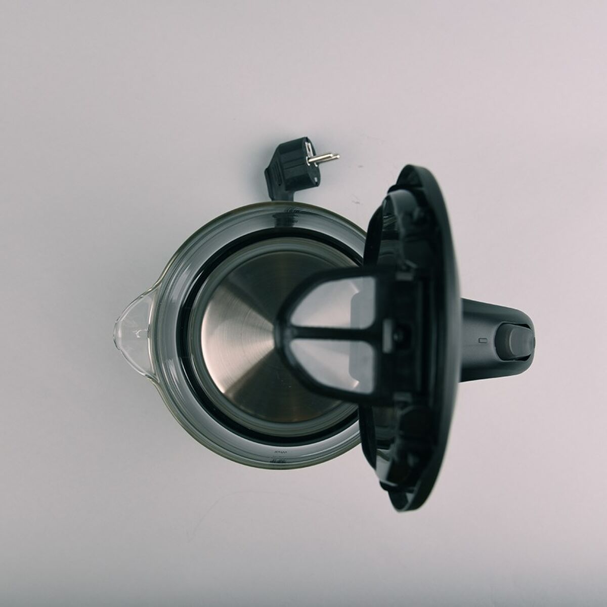 Vattenkokare Feel Maestro MR-062 Svart Glas 1630 W 1,2 L - finns hos Aktivcamping