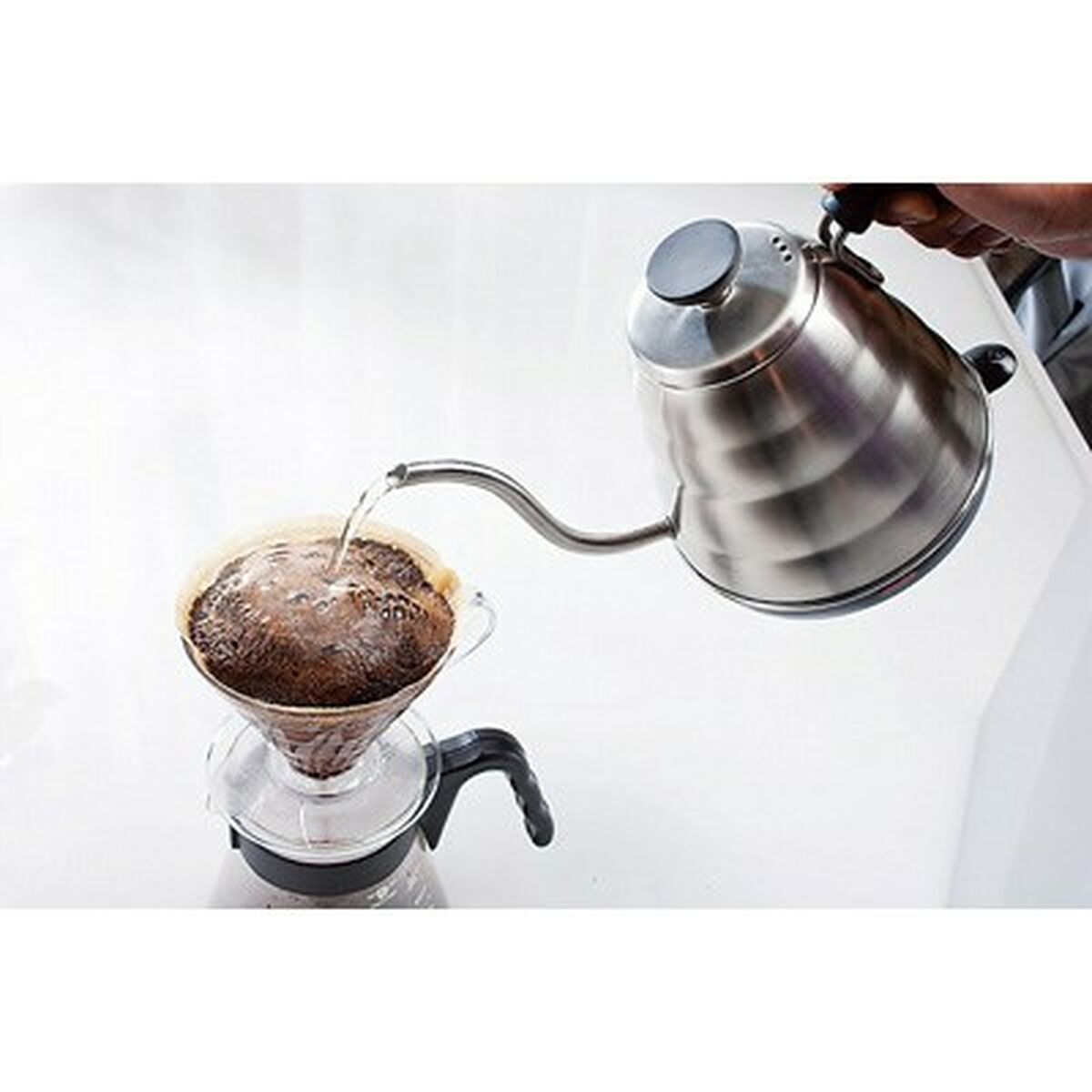 Vattenkokare Hario EVKB-80E-HSV1 Silvrig Rostfritt stål 2400 W 900 W 0,8 L finns hos Aktivcamping