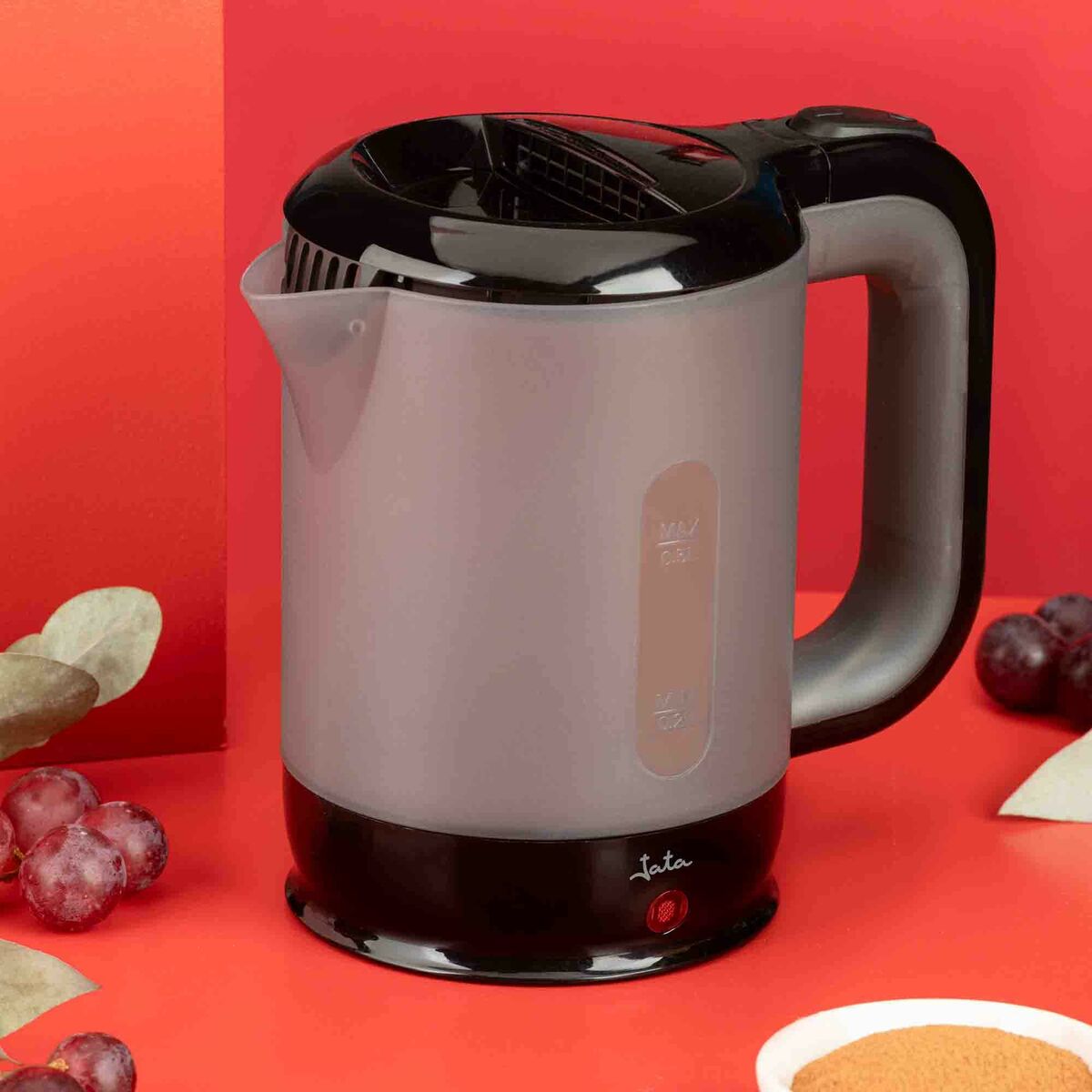 Vattenkokare JATA JEHA1240 Svart Plast 900 W 0,5 L finns hos Aktivcamping