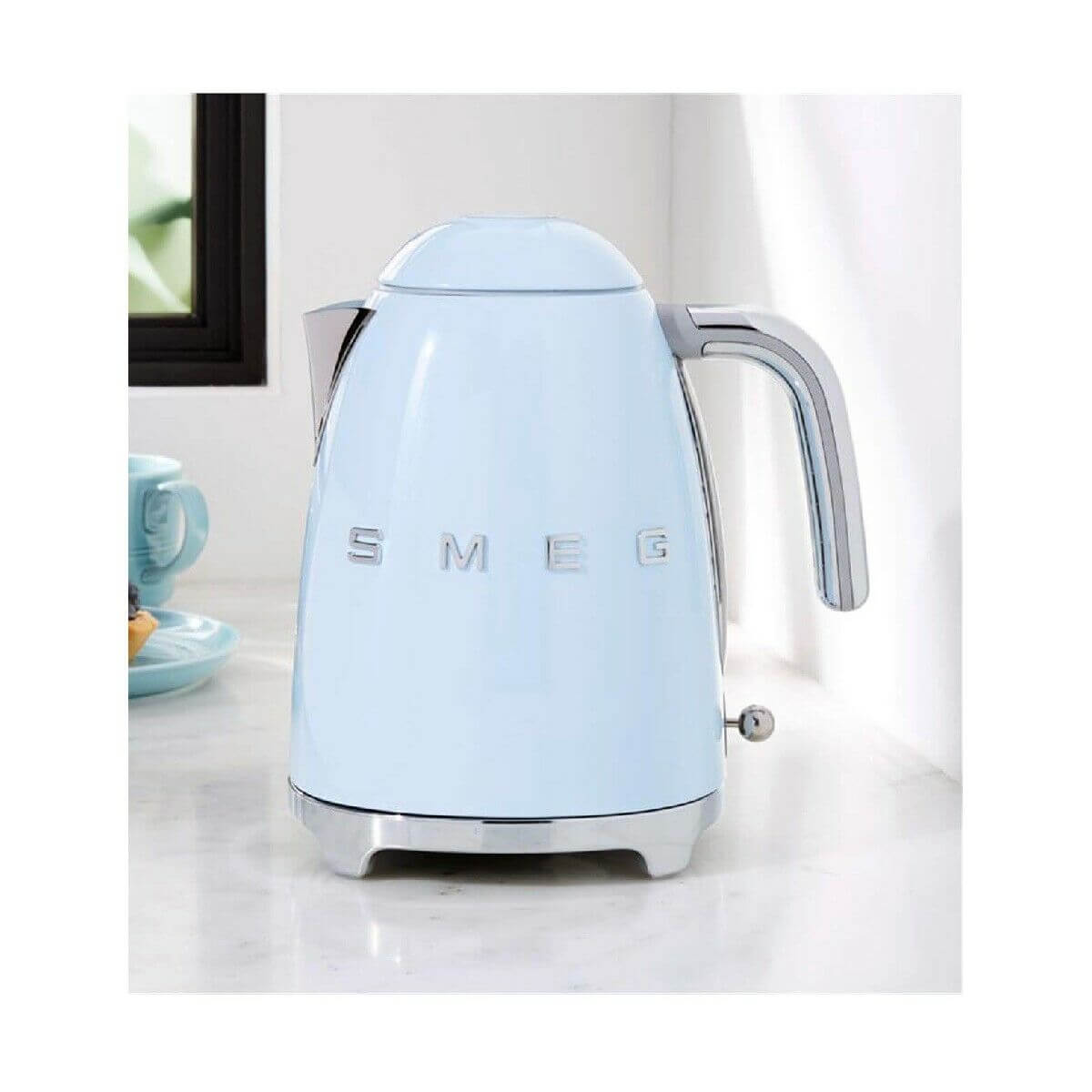 Vattenkokare Smeg Blå Rostfritt stål 1,7 L finns hos Aktivcamping