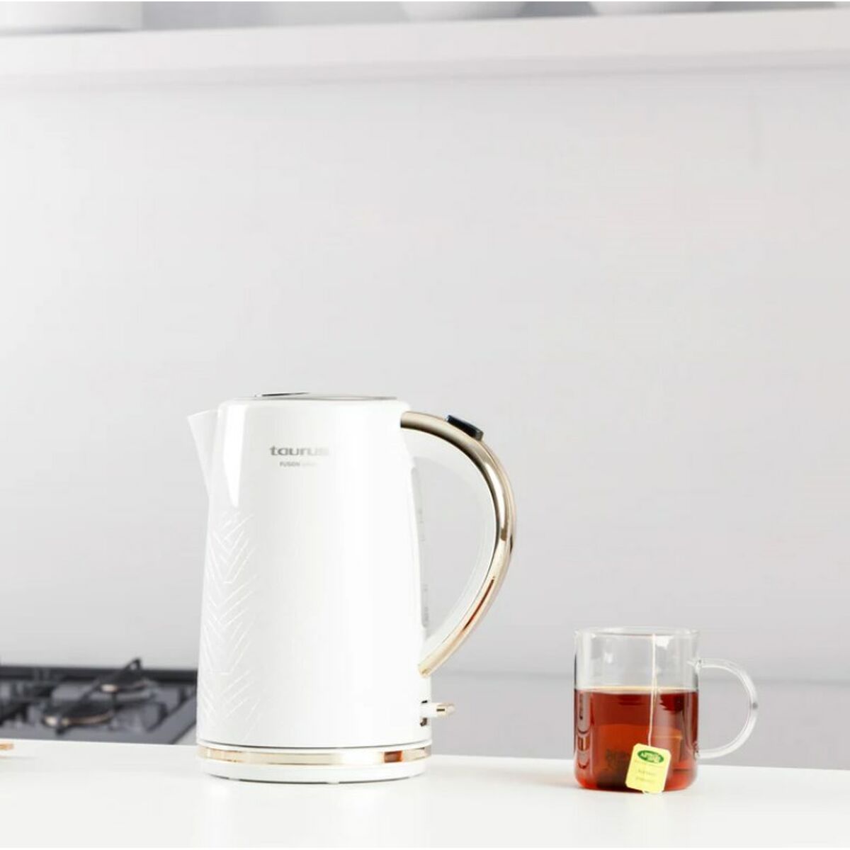 Vattenkokare Taurus 958571000 Vit Rostfritt stål Plast 2200 W 1,7 L finns hos Aktivcamping
