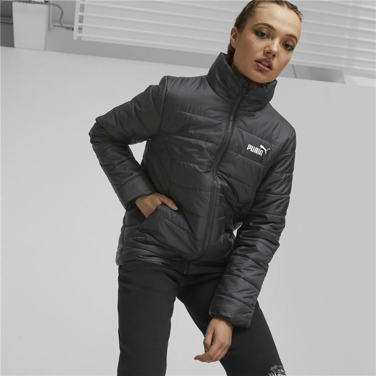 Sports Jacket, Women's Puma Essentials Black