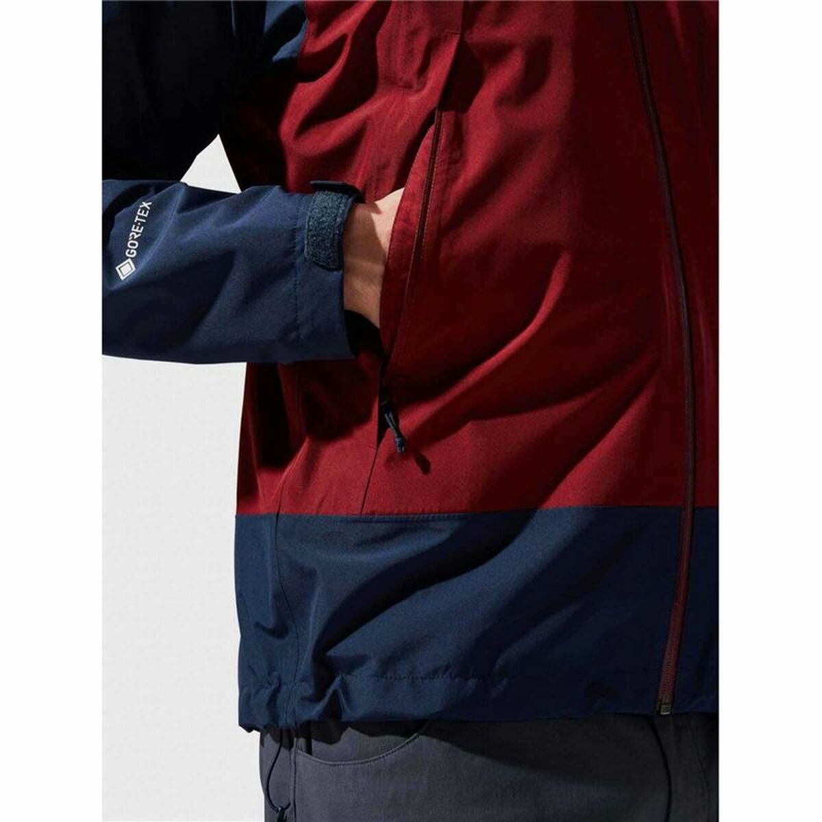 Berghaus Paclite Dynak Men's Training Jacket Dark Blue